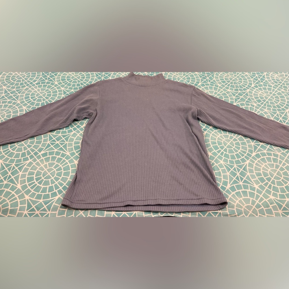 New Concepts violet-colored, classic ribbed mock turtleneck.